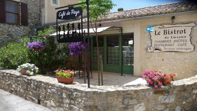 Auberge Le Bistrot De Lussan Lussan  Exterior foto